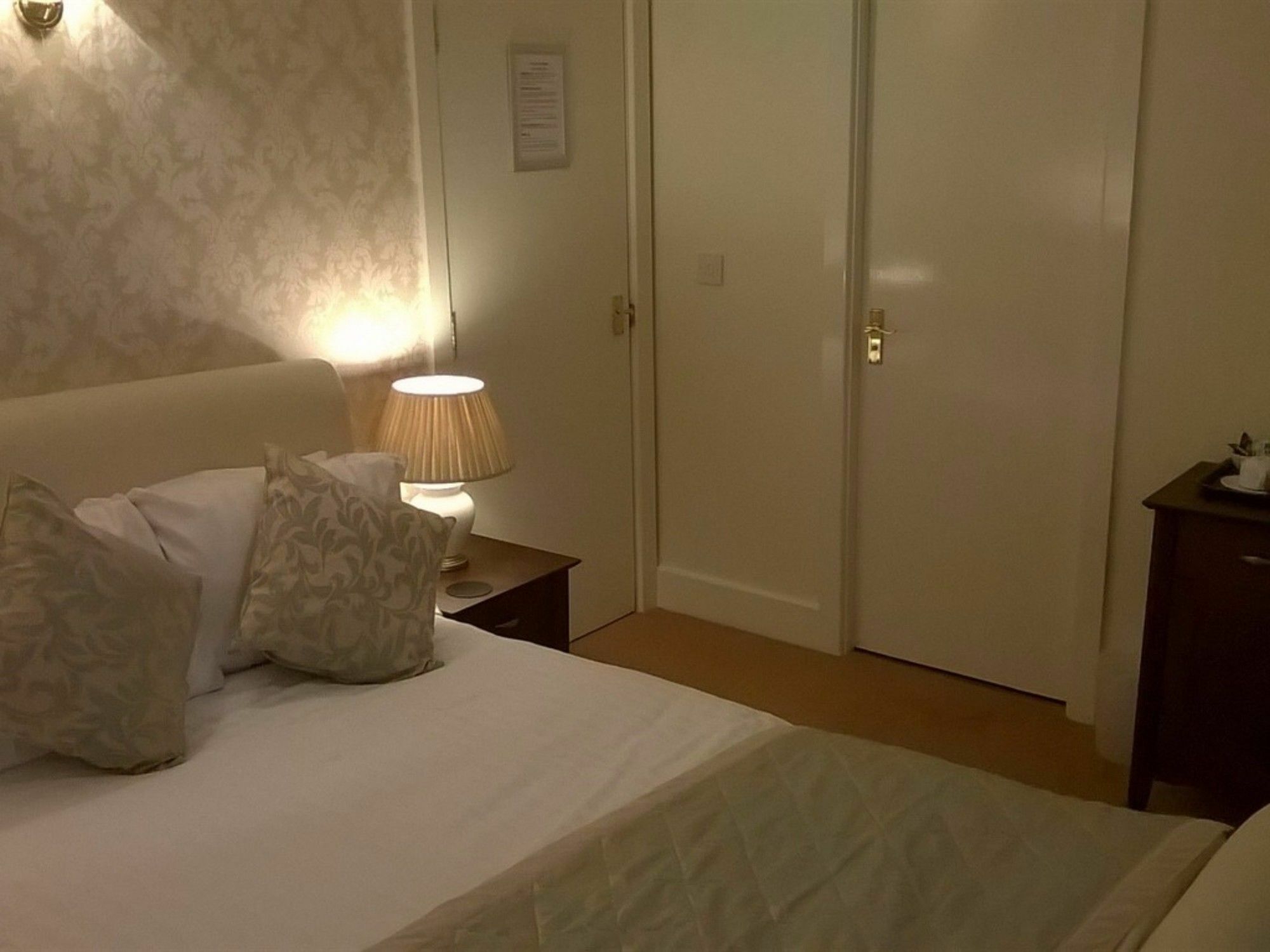 Black Lion Hotel Richmond  Esterno foto
